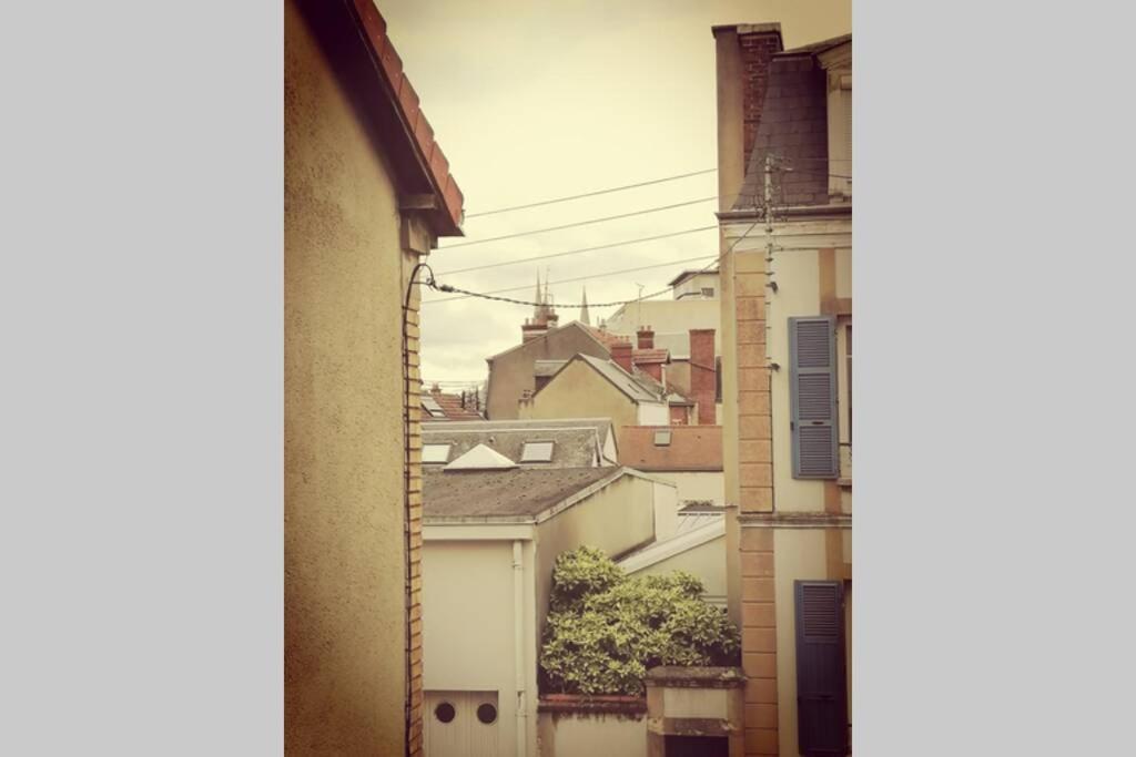 Les Etapes Chartraines Parking Wifi Jaccuzi Apartment Chartres Bagian luar foto